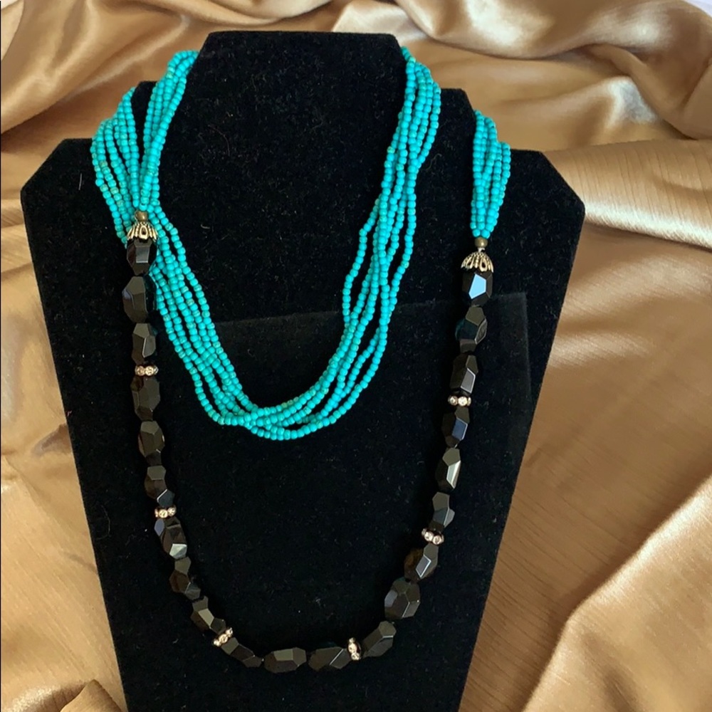 Turquoise and Onyx beaded necklace